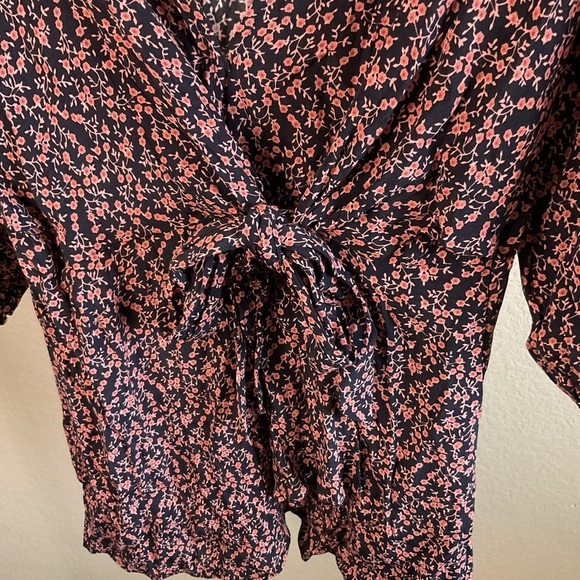 Free People Womens Clara Floral Tie-Waist Tunic In Black‎ Size Small - Picture 4 of 6